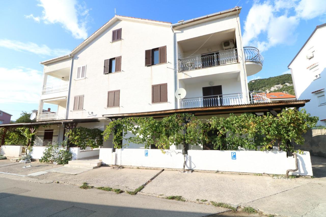 Apartments Vladan With Terrace Baška Buitenkant foto